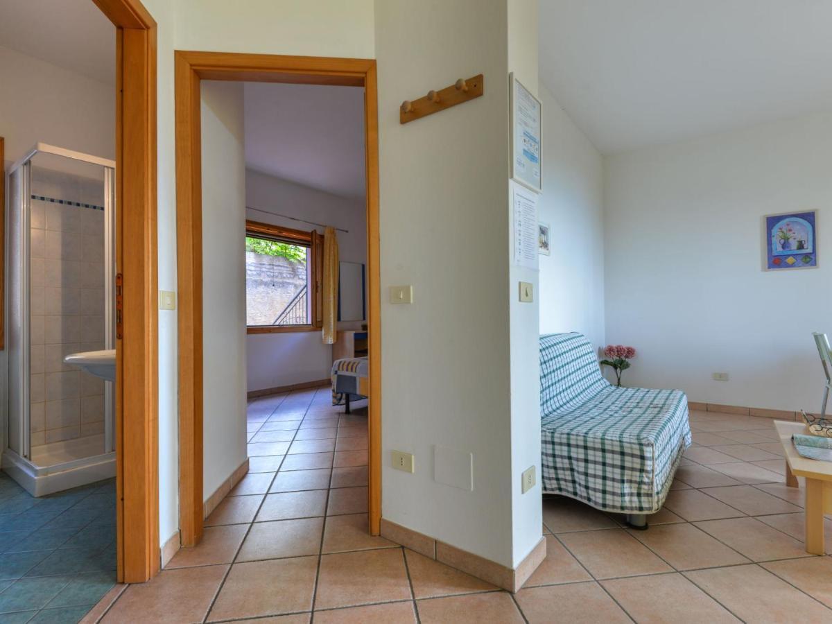Apartment Giulia-1 By Interhome カポリーヴェリ エクステリア 写真