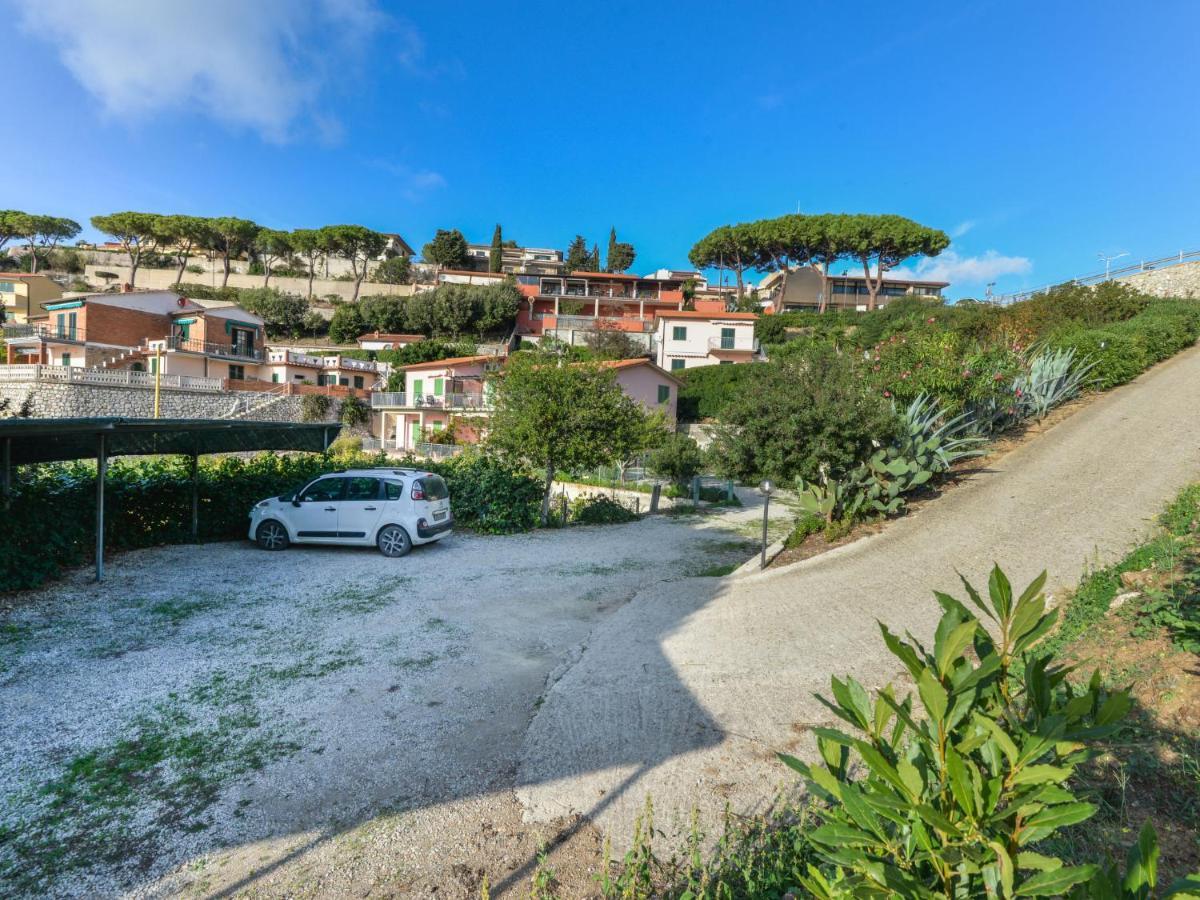 Apartment Giulia-1 By Interhome カポリーヴェリ エクステリア 写真